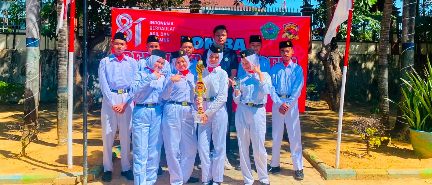 SMPN 2 Pamekasan Raih Juara 1 Lomba Pengibaran Bendera tingkat SMP/MTs Se-Kecamatan Pamekasan HUT Ke-81 RI
