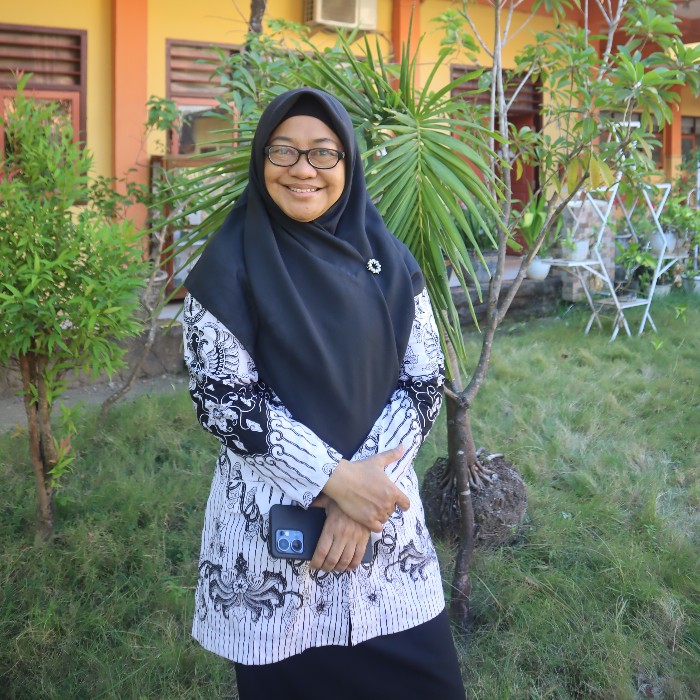 Rochiyatin Rifai, S.Pd.